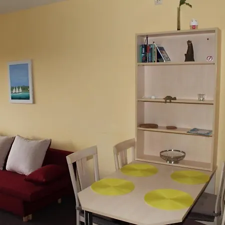 Ferienwohnung-e222 *
